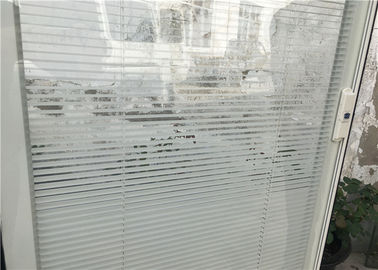Ciechi interni di alluminio di vetro per la prova della polvere dell'isolamento acustico della finestra